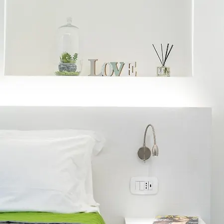 Colours & Rooms, Verelite *