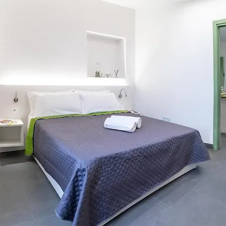 Colours & Rooms, Verelite *