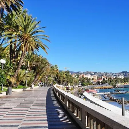 Апартаменты Colours & *